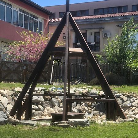 Hotel Тихият Кът Saparewa Banja Zewnętrze zdjęcie