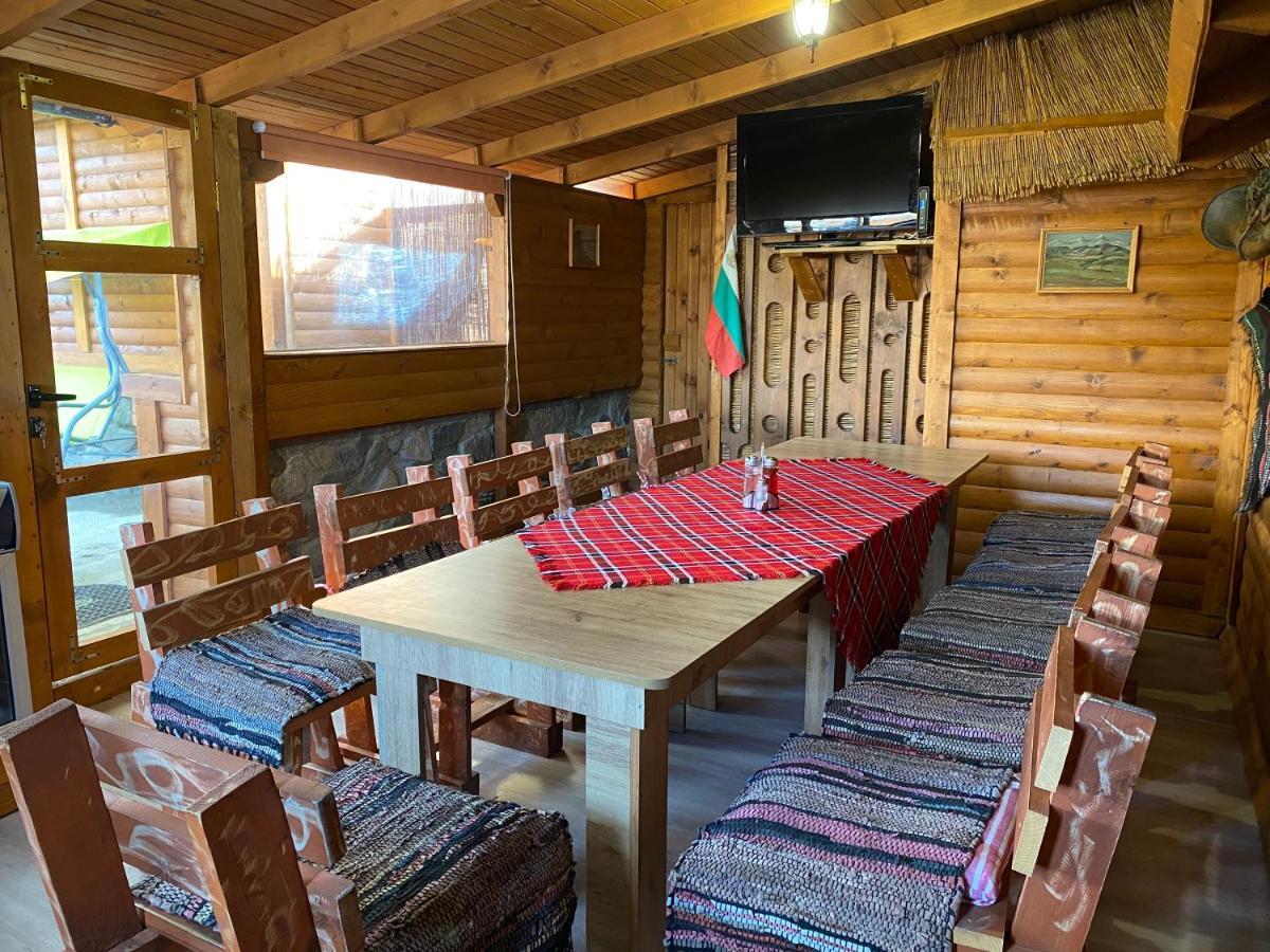 Hotel Тихият Кът Saparewa Banja Zewnętrze zdjęcie