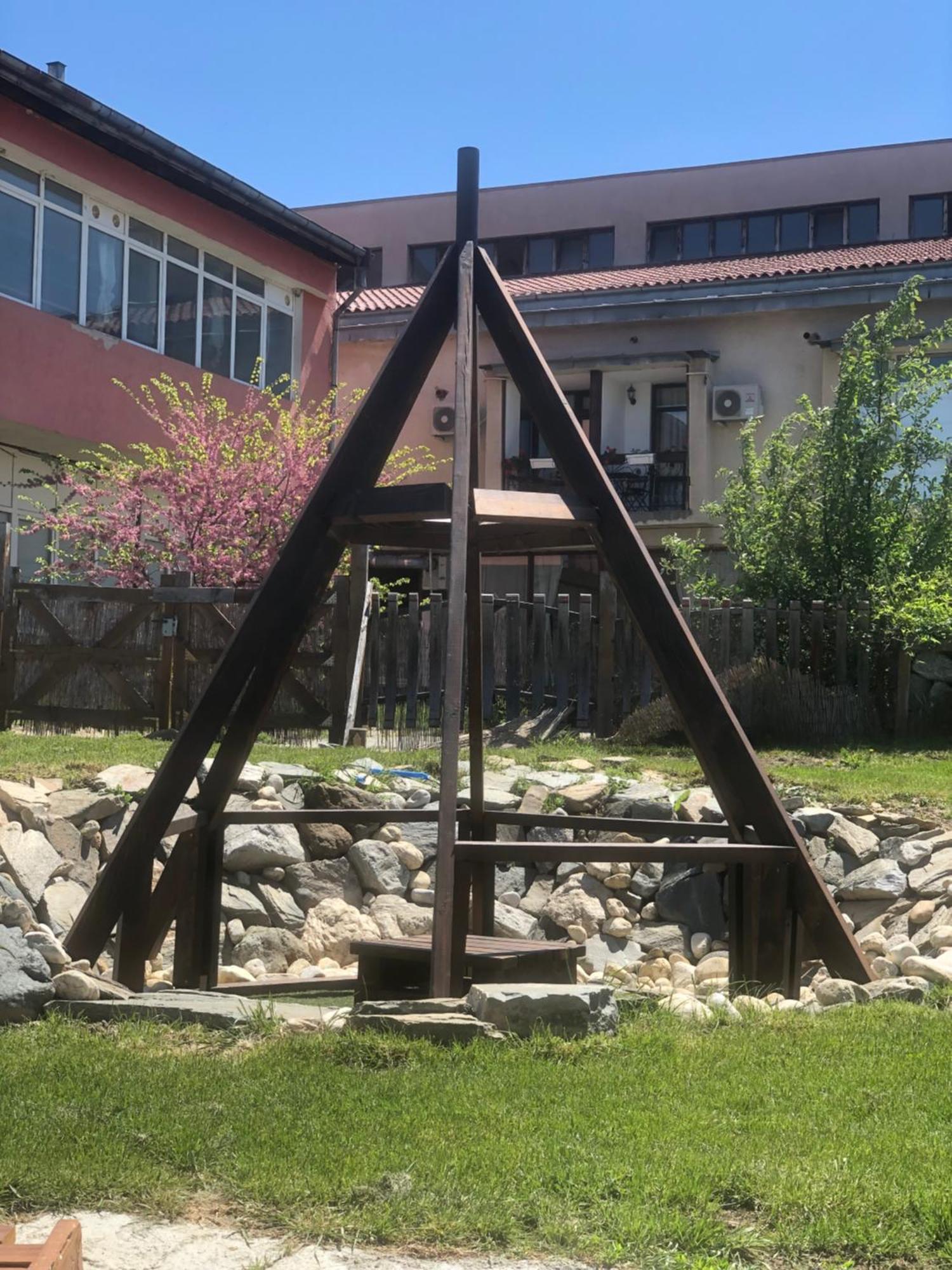 Hotel Тихият Кът Saparewa Banja Zewnętrze zdjęcie